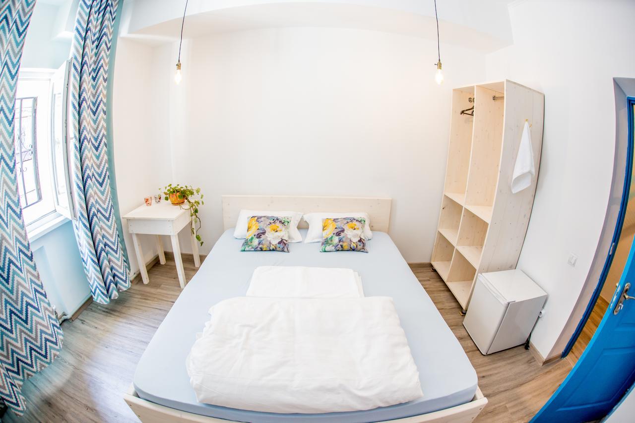 West Point Soul Hostel アルマトイ エクステリア 写真