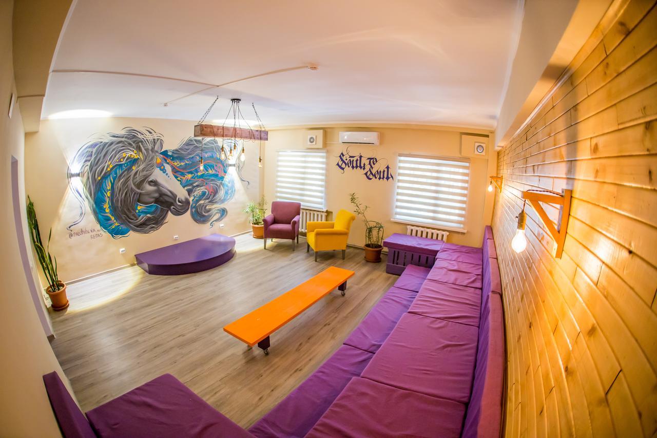 West Point Soul Hostel アルマトイ エクステリア 写真