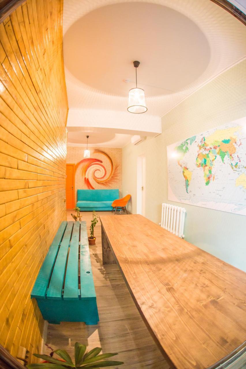 West Point Soul Hostel アルマトイ エクステリア 写真