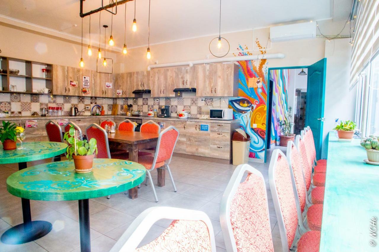 West Point Soul Hostel アルマトイ エクステリア 写真
